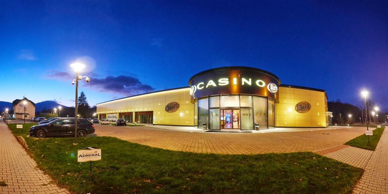 Casino&Hotel Admiral Alzbetin Zelezna Ruda Exterior photo